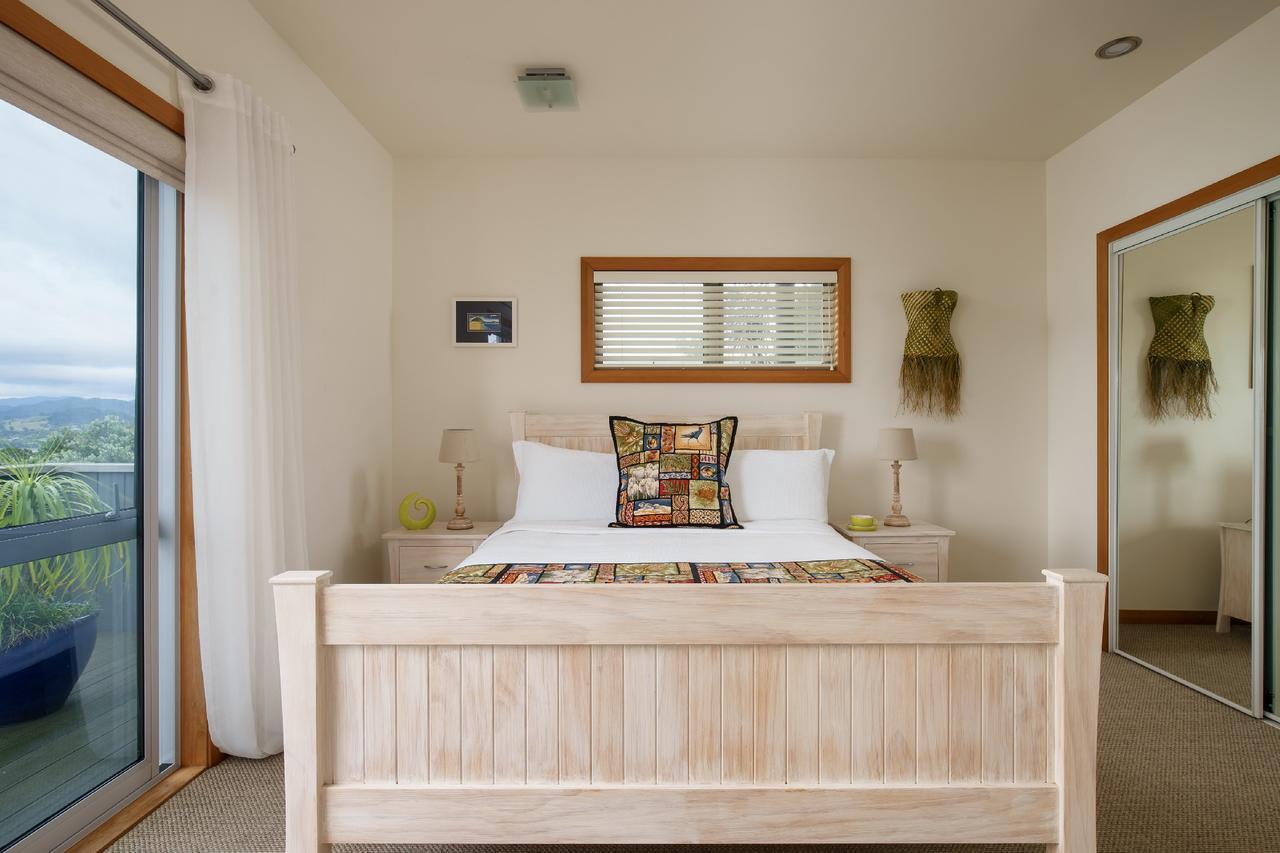 Paku Palms Bed and Breakfast Tairua Buitenkant foto